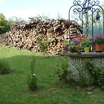 Poggio San Pietro 公寓 *